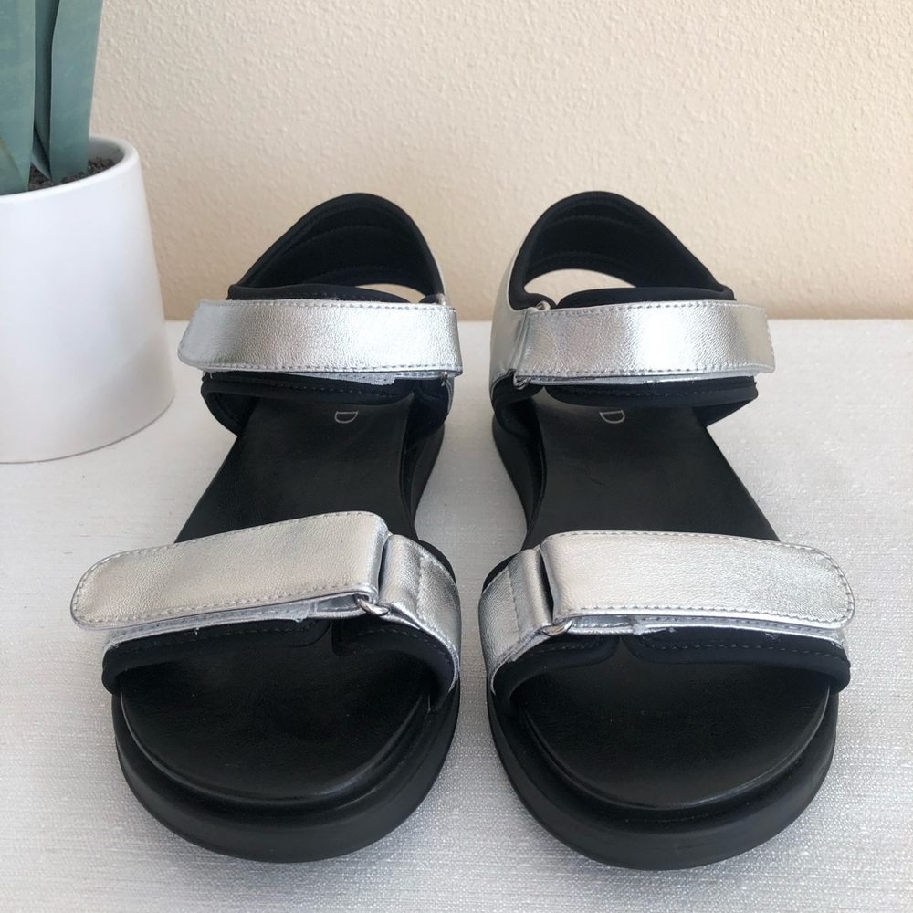 Silent D Silver Leather Black Adjustable Sandals … - image 6